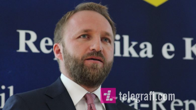 Ministri Tahiri: Albin Kurti, mohuesi më i madh i Republikës së Kosovës