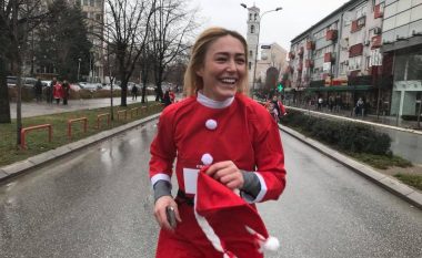 Bashkëshortja e kryeministrit Haradinaj, Anita pjesë e maratonës ”Vrapo babadimër” (Foto)