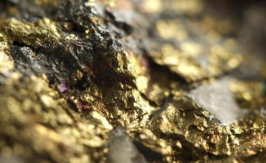 Miratohet raporti me ndryshime për punimet nga metalet e çmuara
