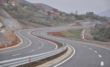 Kosova merr 71 milionë euro borxh për autostradë