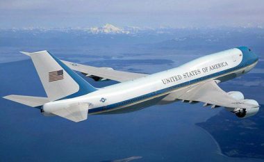 Pentagoni blen dy avionë presidencial Boeing 747-8