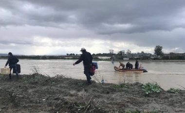 Evakuohen 596 familje nga zonat e përmbytura