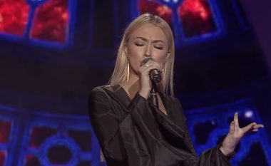 Publikohet performanca e veçantë e Evi Reçit në gjysmëfinalen e "Kënga Magjike" (Video)