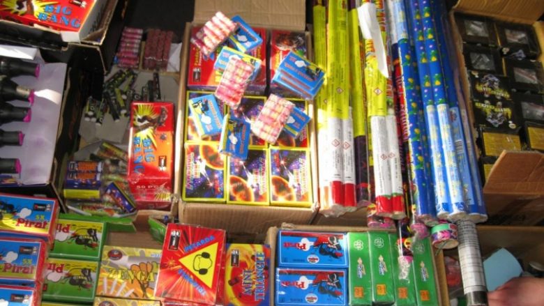 Në Tetovë janë sekuestruar mbi 3.000 fishekzjarre dhe mjete të tjera piroteknike