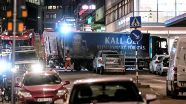 Holandë, arrestohen katër persona për terrorizëm