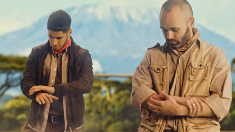 Iniesta dhe Asensio promovojnë në “xhungël” El Clasicon (Video)