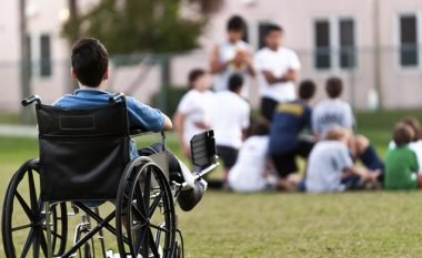 Maqedoni, personat me invaliditet kërkojnë jetë pa pengesa dhe diskriminime