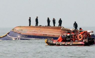 Përplasen dy anije në Korenë e Jugut, 13 të vdekur