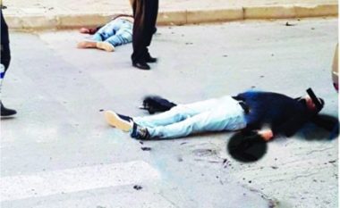 Publikohen pamje nga momenti i ekzekutimit të dy të rinjve në Lushnjë (Video)