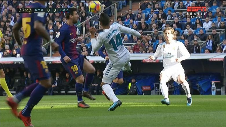 Messi vallëzoi ndaj Realit, me sombreron artistike çoi në publik Casemiron (Video)