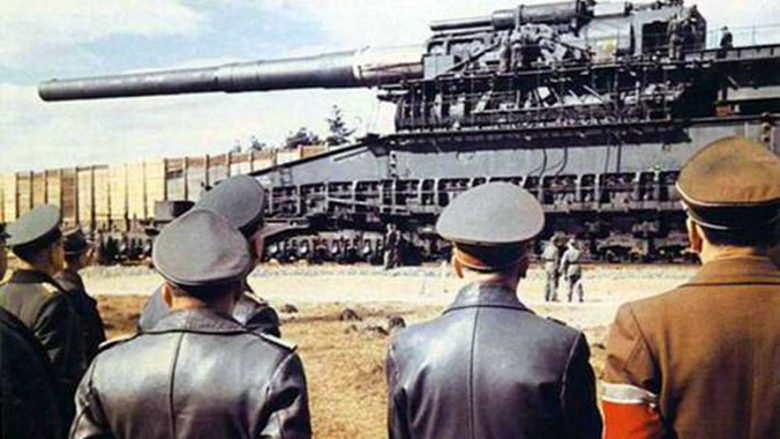 Supertanku i Hitlerit, që “dështoi me sukses” (Foto)
