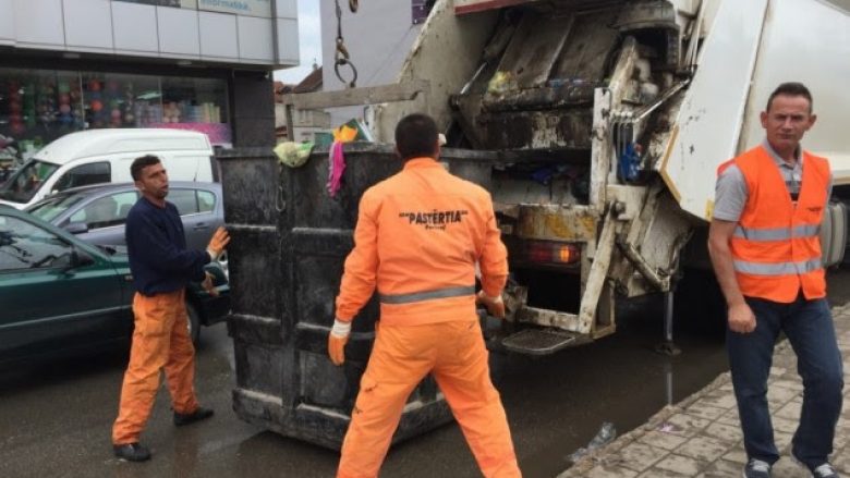 Kompania “Pastrimi” tregon orarin për grumbullimin e mbeturinave për festë