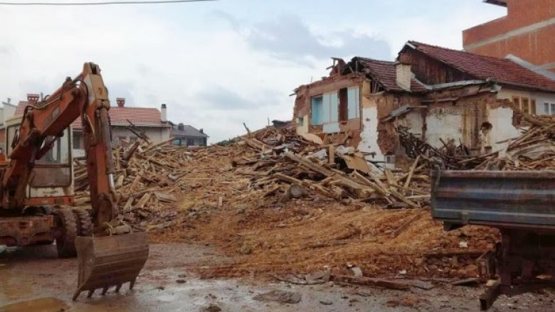 Rrënohet shtëpia e familjes Myftiu në Prizren, monument që mbrohej me ligj