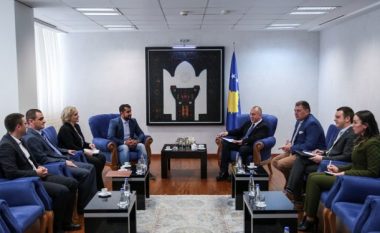 Haradinaj: Përfaqësimi i komuniteteve joshumicë në Kosovë është i garantuar