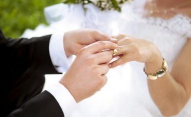 “Vajzat mund të martohen 9 vjeçe dhe djemtë 12”, polemika në Turqi