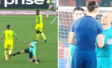 Gjyqtari që goditi lojtarin e Nantes, kishte refuzuar t’ia jap topin e het-trikut Ibras sa ishte te PSG-ja (Video)