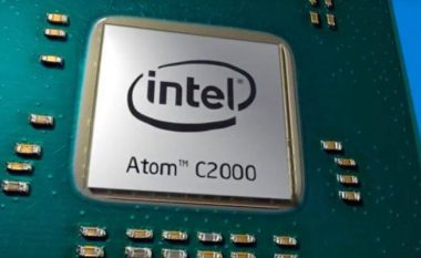 Intel po paditet për shkak të dobësive në çipa