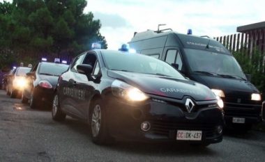 6 shqiptarë përfundojnë në prangat e policisë italiane