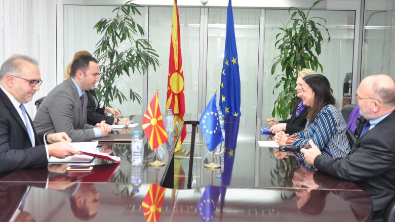 Takim Osmani-Kalavera, diskutojnë për përparimin në reforma në Maqedoni