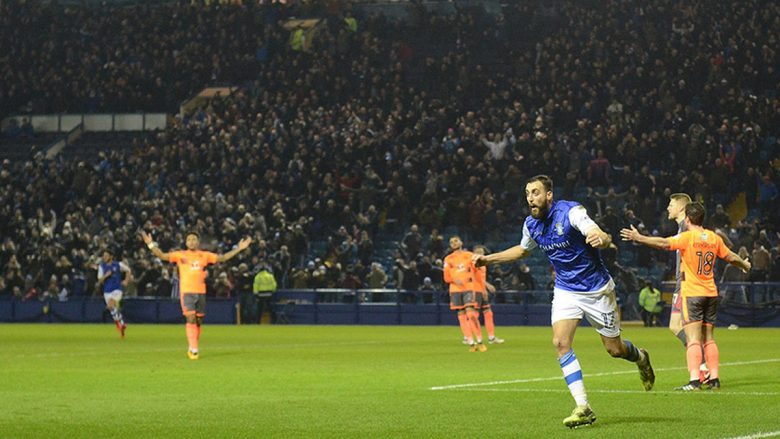 Sheffield Wednesday i falet dy golave të Atdhe Nuhiut, kalojnë tutje në FA Kupë (Video)