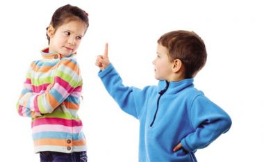 Mësojani fëmijës vetëmbrojtjen verbale