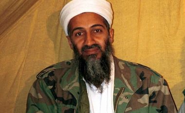 Vdes nipi i Bin Ladenit: Hamza, trashëgimtar i Al Kaidës, fëmijën e cilësoi si hero që improvizonte skena martirizimi (Foto)
