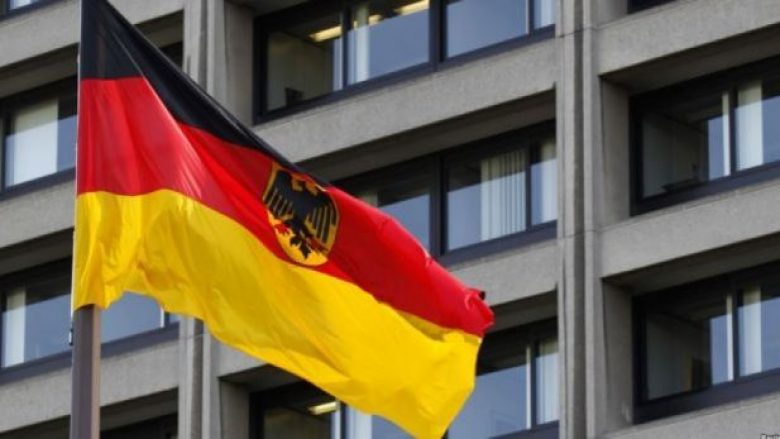 Ambasada e Gjermanisë njofton se prej 1 shkurtit do të ketë ndryshime në procedura për vizë