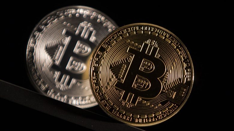 The Guardian: Po mendoni të investoni në Bitcoin, mos e bëni?!