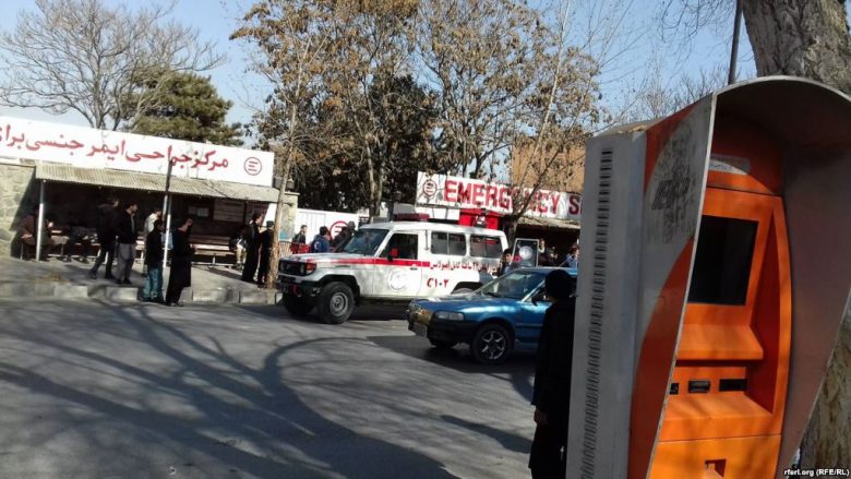 Mbi 40 të vrarë dhe 140 të plagosur nga sulmi vetëvrasës në Kabul