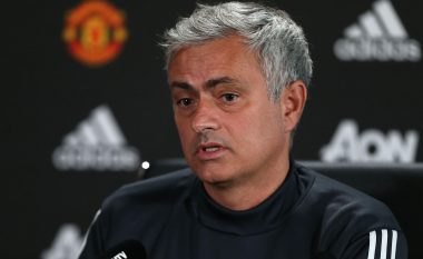 Mourinho: Nuk është korrekte të flas për gjendjen e Realit, Ronaldo mbetet nën urdhrat e Zidanet