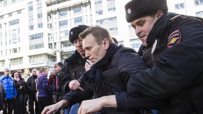 Arrestohet lideri opozitar rus Navalny