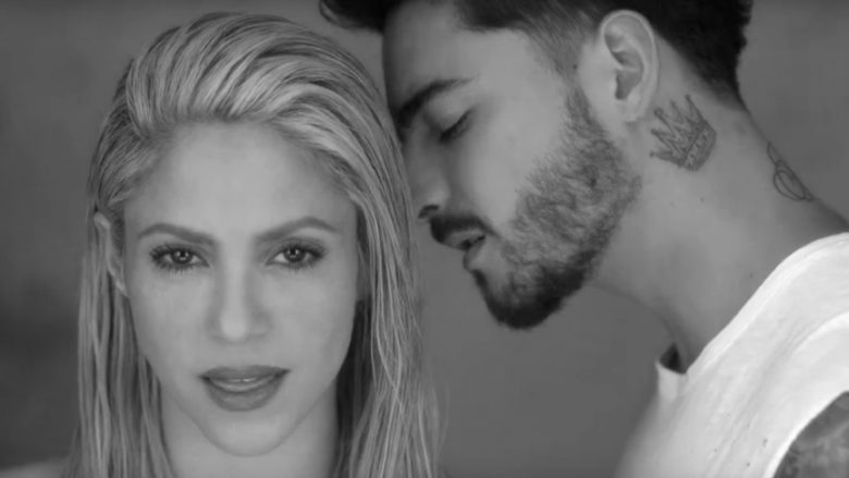 Shakira ribashkohet me Maluman për këngën “Trap”, kolumbiania vjen me poza joshëse (Video)