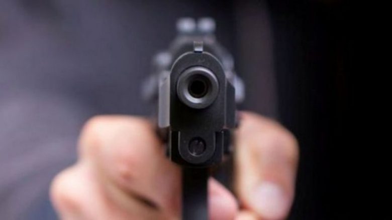 Tentimvrasje ndaj një zyrtari policor, arrestohet një person në Prishtinë
