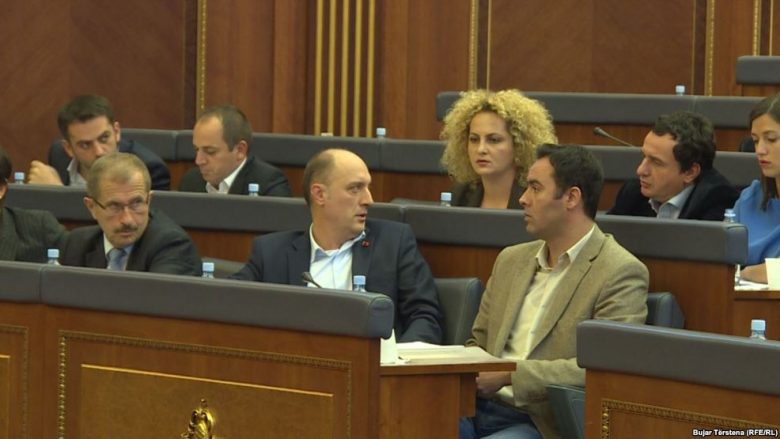 VV thërret në interpelancë kryeministrin Haradinaj për rritjen e pagave