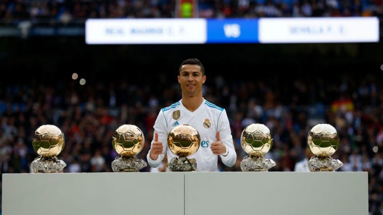 Ronaldo: Dua ta fitoj edhe tri herë ‘Topin e Artë’