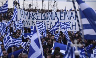 Athina përgatitet për protestë masive me moton “Maqedonia është Greqi”