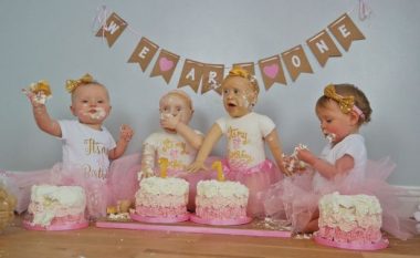 Nëna punoi dy torte që ngjajnë shumë me vajzat e saj binjake (Video)