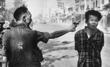 Zbulohet sekreti i fotografisë më të njohur të luftës së Vietnamit (Foto)