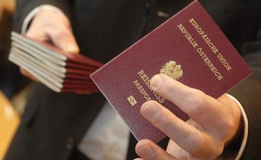 Kosovarët, në vendin e tretë për pajisje me pasaportën austriake