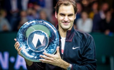 Federer fiton trofeun Rotterdam Open, mposht në finale Dimitrovin