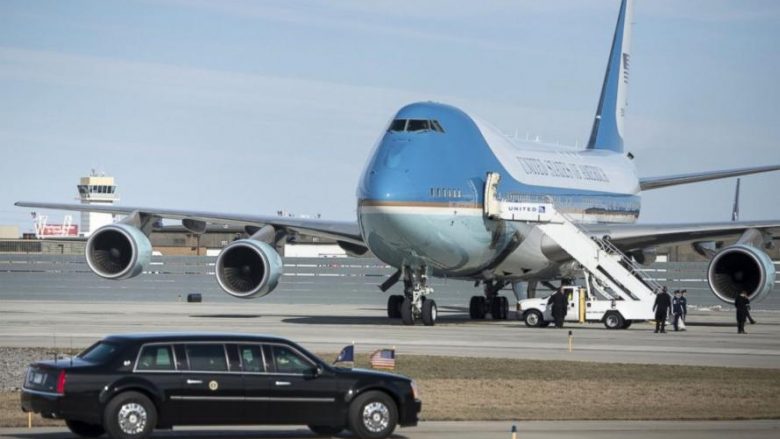 Air Force One ka nevojë për dy frigoriferë të rinj – së bashku, ata kushtojnë 24 milionë dollarë!