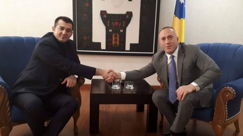 Labinot Tahiri, kërkesë për Haradinajn: Ratifikojeni demarkacionin, këtë po e kërkon Amerika dhe populli i Kosovës!