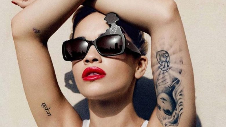 Rita Ora me dy tatuazhe të reja: Një në kokë, një në dorë  (Foto)