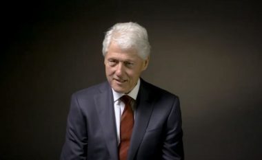 Mesazhi i Bill Clinton, me rastin e dhjetëvjetorit të Pavarësisë (Video)