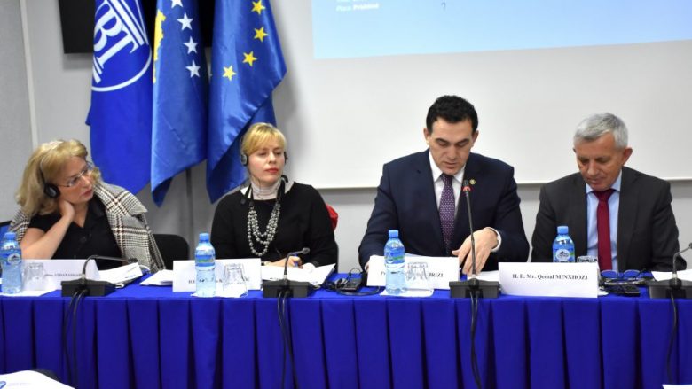 Ambasadorët në UBT: E ardhmja evropiane e Kosovës është proces i pakthyeshëm