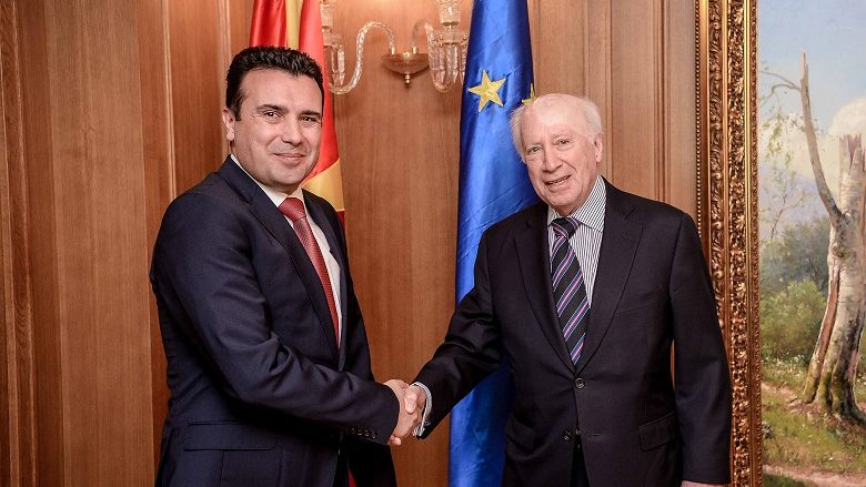 Zaev-Nimetz: Tani është koha për zgjidhje të pranueshme nga të dyja palët