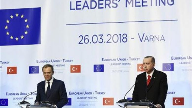 ​Tusk: BE është e shqetësuar me veprimet e Turqisë