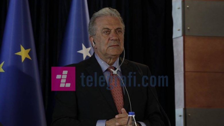 Avramopoulos: Ratifikimi i demarkacionit, hap vendimtar i Kosovës drejt liberalizimit