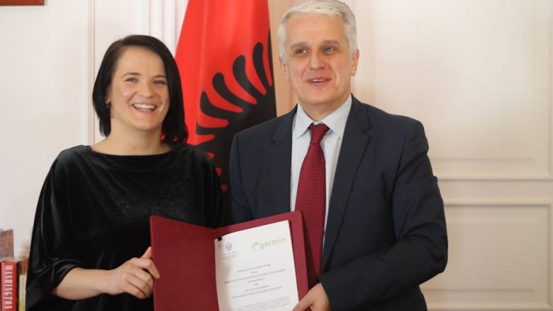 GERMIN nënshkruan marrëveshje bashkëpunimin me Ministrinë e Diasporës të Shqipërisë