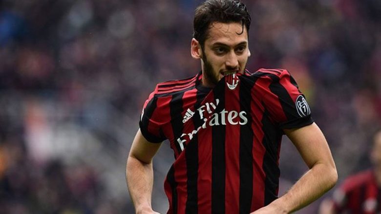 Calhanoglu: Nëse i shënoj Juventusit do ta puthë përsëri fanellën